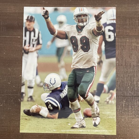 Jason Taylor Photos 8 x 10 Lot of 5 Miami Dolphins HOF Vintage - Picture 1 of 5